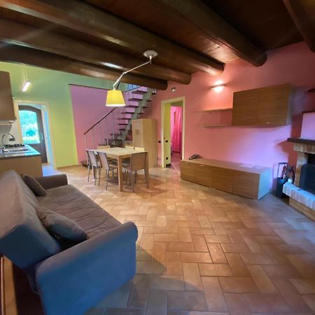 Agriturismo Il Casale Morrovalle 外观 照片