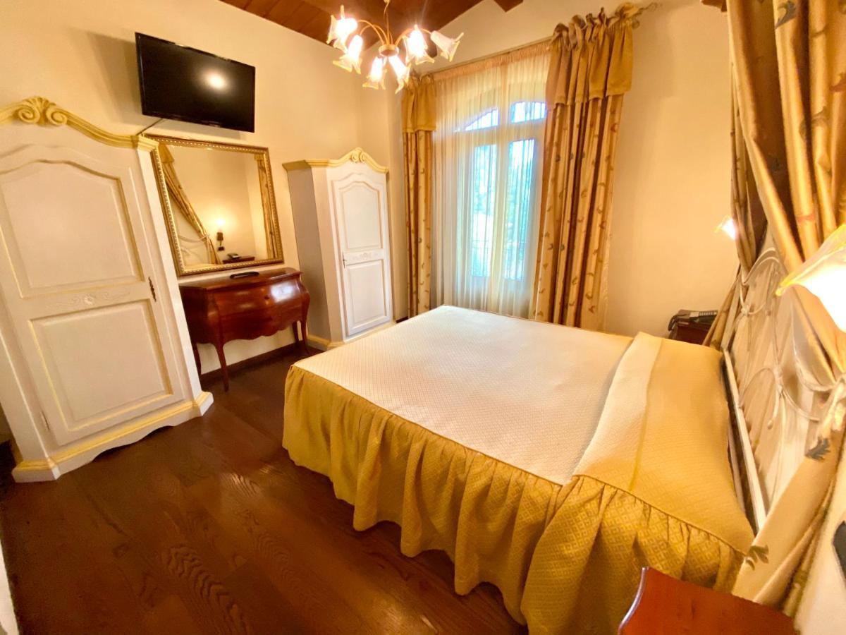 Agriturismo Il Casale Morrovalle 外观 照片