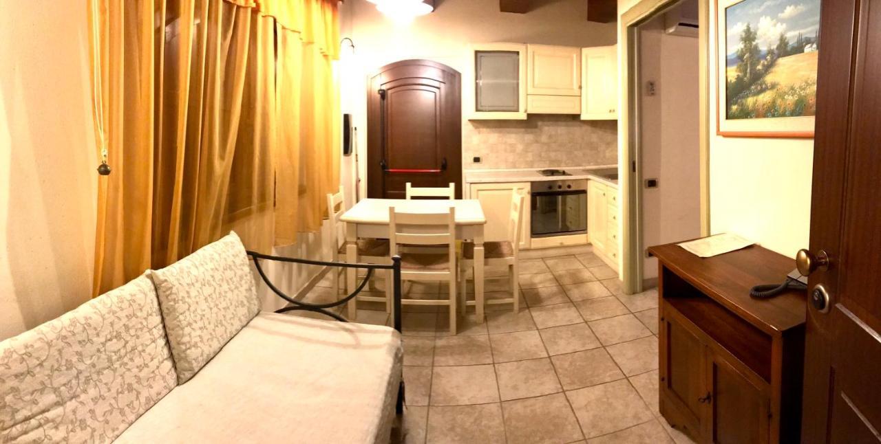 Agriturismo Il Casale Morrovalle 外观 照片