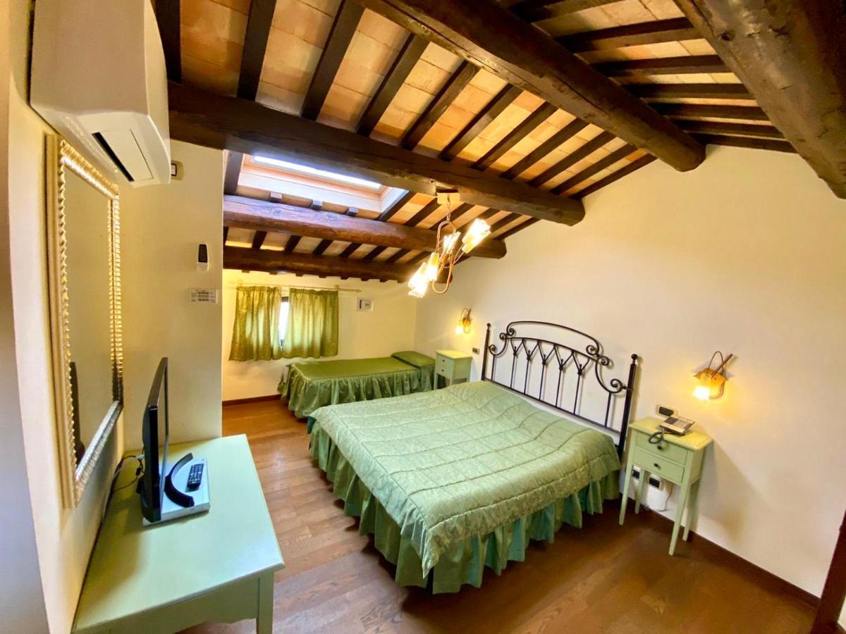 Agriturismo Il Casale Morrovalle 外观 照片