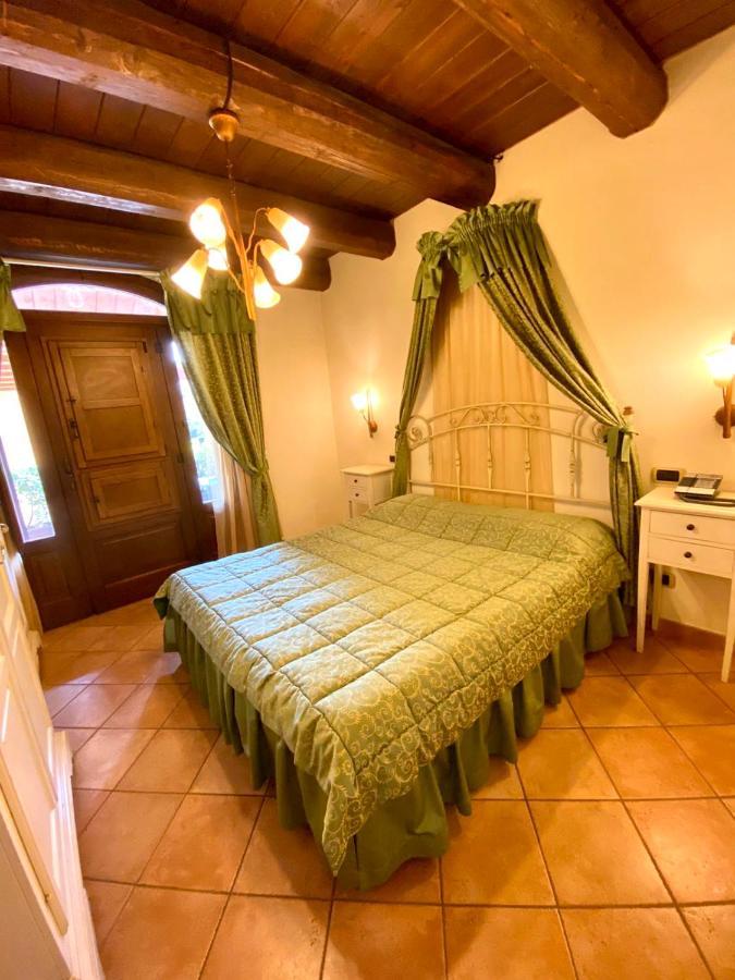 Agriturismo Il Casale Morrovalle 外观 照片