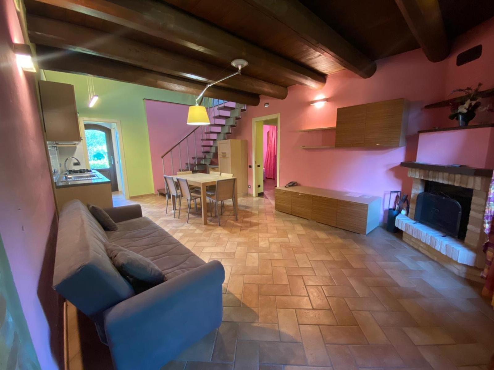 Agriturismo Il Casale Morrovalle 外观 照片