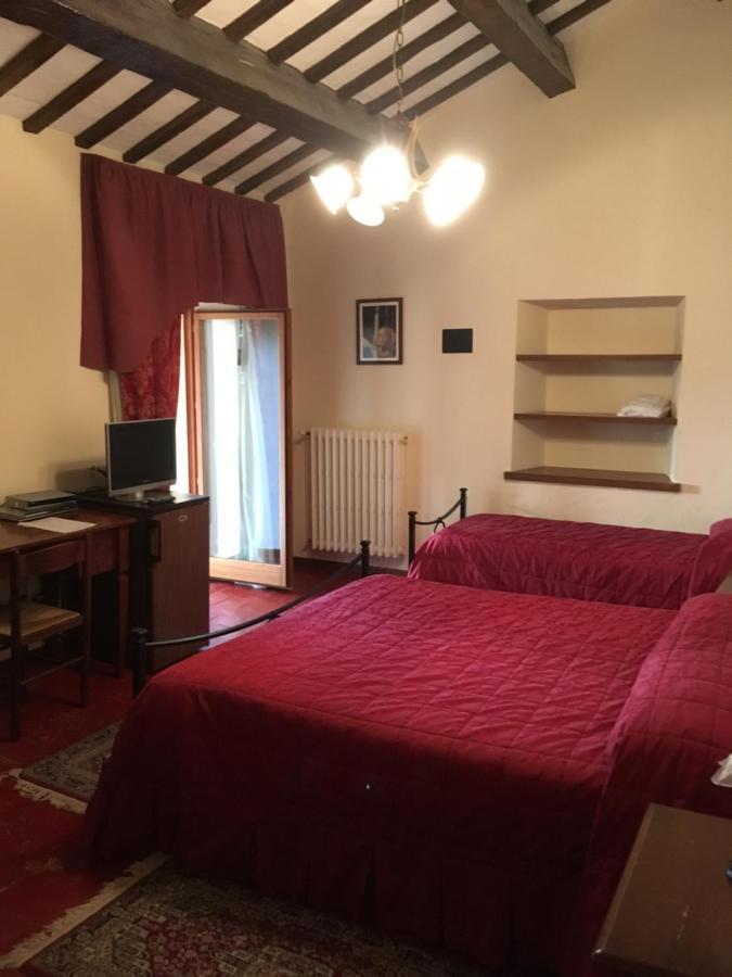 Agriturismo Il Casale Morrovalle 外观 照片